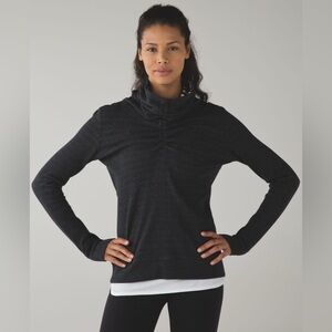 Lululemon ‘In a Cinch’ Pullover Size 4